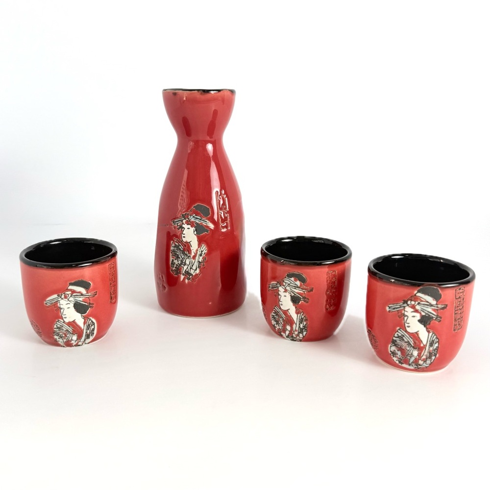 VNTG Japanese Ceramic Chinese Calligraphy Red Wine Sake Set Flask Carafe 3 Cups